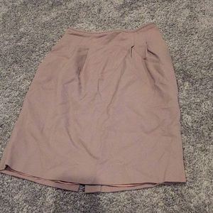 Liz Claiborne pencil skirt size 6 with pockets